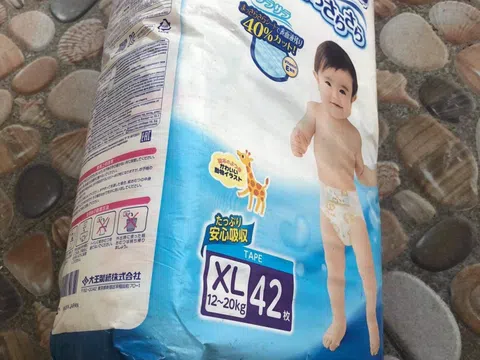 Nhân viên Kids Plaza 'lấy nhầm' bỉm hết hạn gần nửa năm bán cho khách?