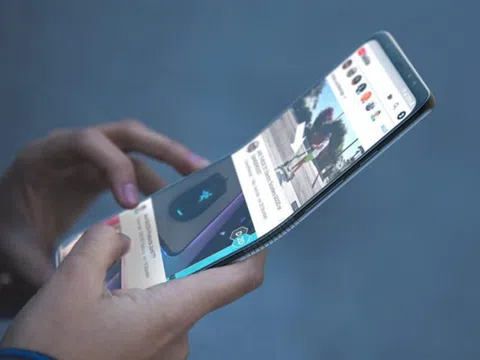 Smartphone màn hình gập đầu tiên của Samsung