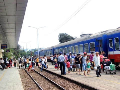 Ga Sài Gòn sắp bán gần 300.000 vé tàu Tết Canh Tý