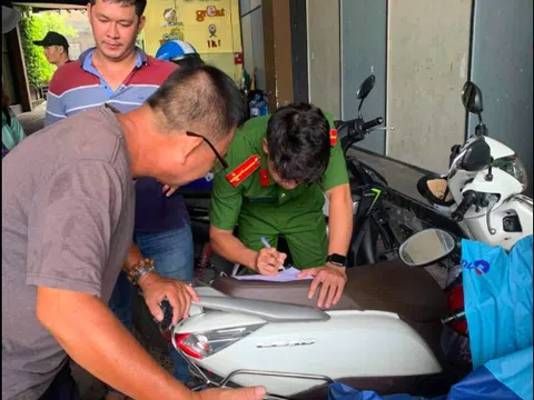 Nhiều cửa hàng Món Huế đóng cửa, trăm nhà cung cấp kéo đến đòi nợ