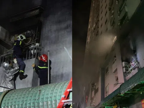 Hà Nội: Cháy ở chung cư giữa đêm, nhiều người được giải cứu