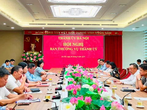 Hà Nội yêu cầu các trường cho học sinh nghỉ học từ sáng 7-9 để phòng chống siêu bão Yagi