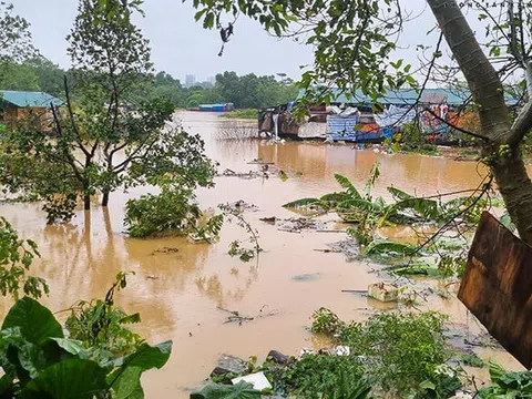 Chủ tịch Hà Nội yêu cầu cứu chữa miễn phí người bị thương do bão số 3 và mưa lũ