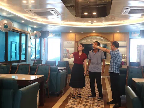 Vịnh Hạ Long bắt đầu đón tiếp, phục vụ khách du lịch trở lại