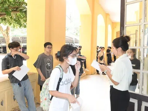 Năm 2025, trường đại học nào dự kiến sẽ giảm, bỏ chỉ tiêu xét tuyển học bạ?