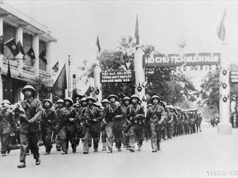 70 năm Giải phóng Thủ đô: Mốc son lịch sử hào hùng của nhân dân Thủ đô