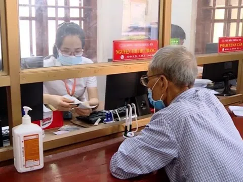 Dôi dư hàng trăm cán bộ, công chức cấp huyện, xã ở Ninh Bình sau sáp nhập