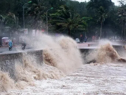 Việt Nam có thể sắp đón bão trên Biển Đông