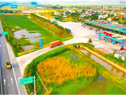 Phấn đấu đến hết năm 2025 sẽ hoàn thành các trạm dựng nghỉ trên các tuyến cao tốc