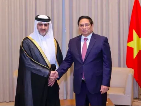 Thủ tướng đề nghị quỹ 475 tỷ USD của Qatar đẩy mạnh đầu tư vào Việt Nam