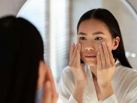 Cách khắc phục da sạm đen vào mùa thu đông