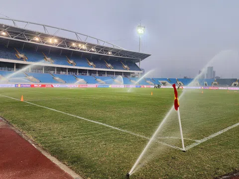 Tuyển Việt Nam vất vả vì concert Anh trai say hi