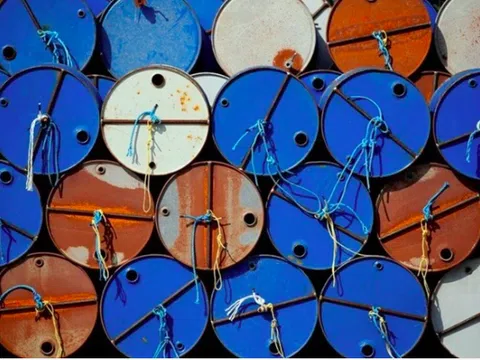 Giá xăng dầu hôm nay 9/11: Quay đầu giảm