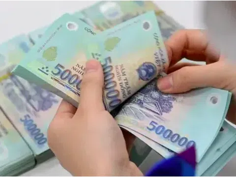 Nhiều doanh nghiệp cam kết thưởng Tết ít nhất 1 tháng lương