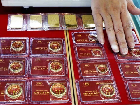 Giá vàng sáng 26/11 giảm mạnh