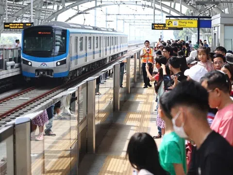 TP Hồ Chí Minh chính thức vận hành metro số 1