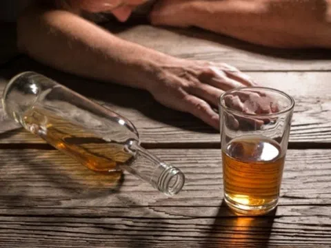 5 người ở Quảng Ninh nhập viện sau khi uống thứ "cuộc vui nào cũng có"