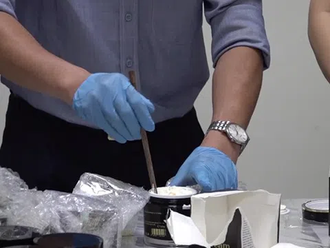 Chống tội phạm ma túy qua đường bưu chính, chuyển phát nhanh: Vẫn còn lắm gian nan