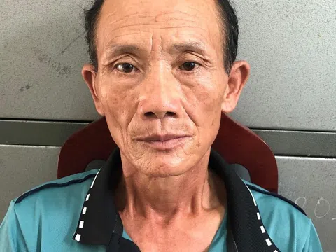 Mua “ma” về bán lẻ