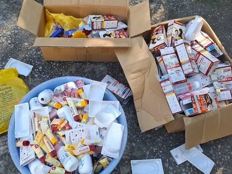 Phát hiện, tiêu hủy một lô hàng mỹ phẩm nhập lậu tại Hải Dương