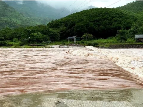 Chuẩn bị các kịch bản ứng phó với mưa lớn, lũ quét, sạt lở đất