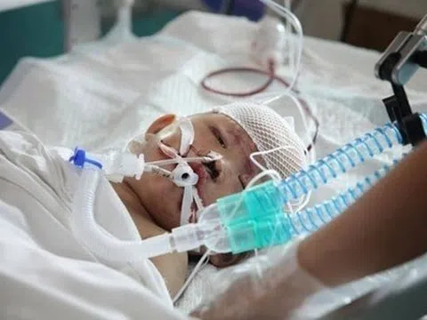 Câu chuyện về một người say - Lời nhắc nhở về giá trị tình người trong xã hội