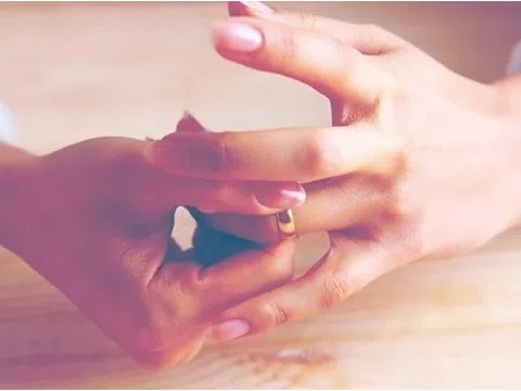 Vợ từ chối nuôi con sau ly hôn vì lý do khó chấp nhận