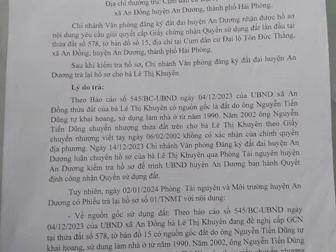 Hộ dân bị cán bộ “tước quyền” có sổ đỏ: Khiếu nại cả năm trời, lãnh đạo huyện chưa giải quyết!