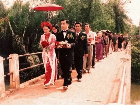 Đám cưới thời nay ngày càng rườm rà và lãng phí