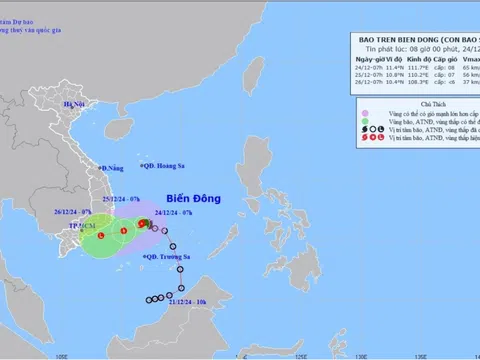 Tâm bão số 10 trên vùng biển phía Tây Nam khu vực Giữa Biển Đông