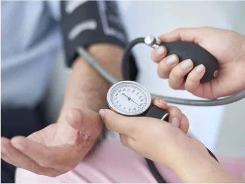 Không chủ quan khi huyết áp thấp
