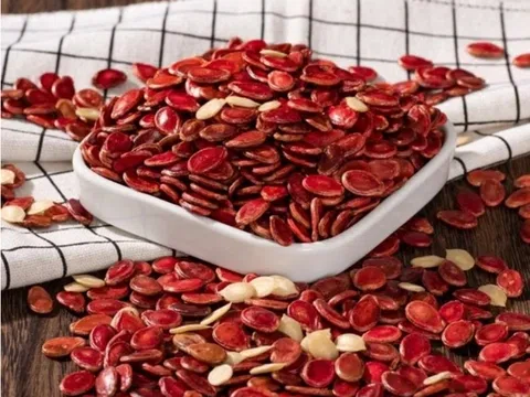 Loại hạt đỏ tươi được ví như “mỏ vàng" dinh dưỡng, Tết đến nhà nào cũng phải có