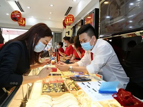 Giá vàng miếng SJC và vàng nhẫn chính thức lên 91 triệu đồng/lượng