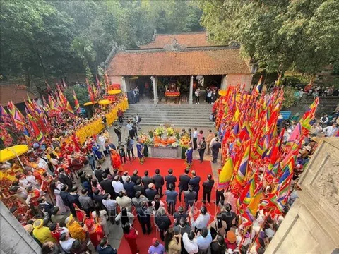 Tôn vinh công lao Anh hùng dân tộc Triệu Thị Trinh