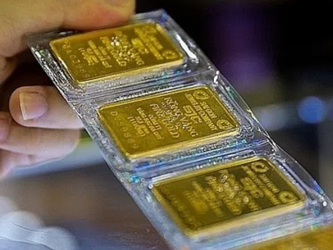 Giá vàng 'bốc hơi' 2 triệu đồng/lượng, mất đỉnh lịch sử