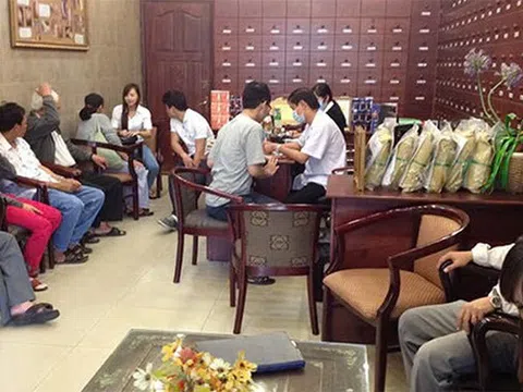 Điều trị khỏi bệnh vảy nến bằng y học cổ truyền