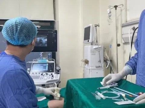Cứu sống người đàn ông có chỉ số mỡ máu cao gấp 12 lần bình thường