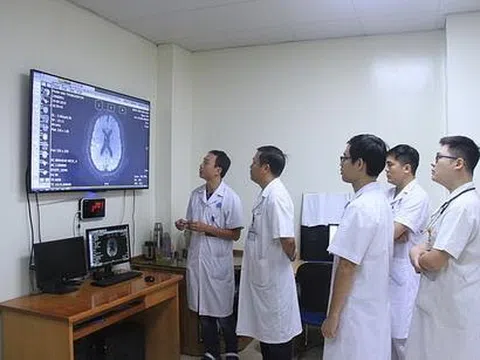 Thanh Hóa: Thu hút bác sĩ trình độ cao về làm việc tại các đơn vị công lập trên địa bàn