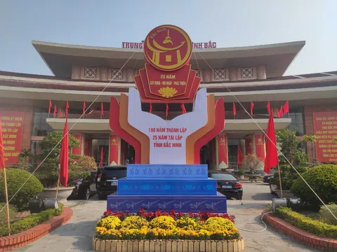 Bắc Ninh: Long trọng kỷ niệm 190 năm thành lập, 25 năm tái lập tỉnh và đón nhận Huân chương Lao động hạng Nhất.