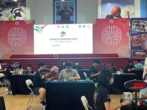 Tổ chức giải đấu Rubik lớn nhất miền Bắc