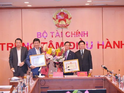 Thứ trưởng Nguyễn Đức Chi gặp gỡ thân mật với các thành viên tiếp bước “giải cứu Hose”