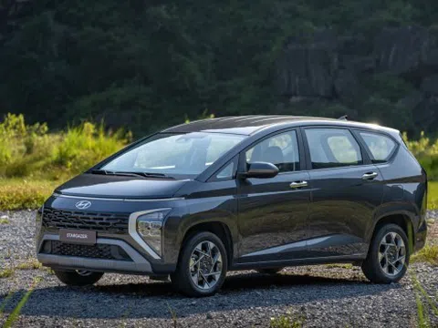 Khám phá mẫu xe đa dụng Hyundai Stargazer