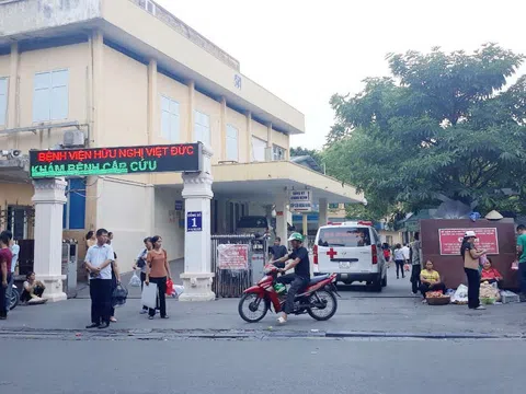 Dịch COVID-19 tại Hà Nội sáng 2/10: Thêm 17 ca liên quan tới BV Việt Đức