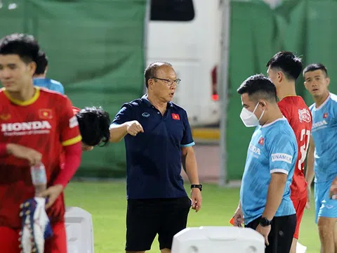 ĐT Việt Nam quyết đấu Trung Quốc: Thầy Park cảnh giác "tai mắt" đối thủ