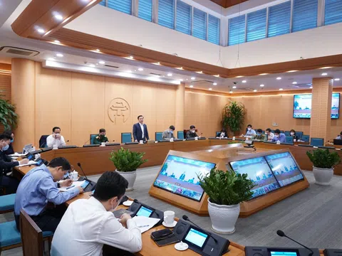 Hà Nội: Nguy cơ bùng phát dịch COVID-19 do lượng người đến và về tăng