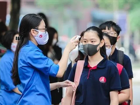 Từ 6/12, học sinh THPT Hà Nội trở lại trường học trực tiếp