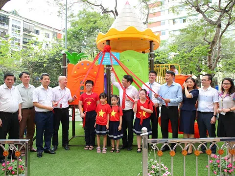 Phường Dịch Vọng: Tổ chức Lễ vào hè và Khánh thành sân chơi tổ 5, 6 Dịch Vọng