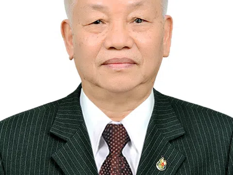 Bùi Xuân Vinh - Người cần cù trên từng trang viết