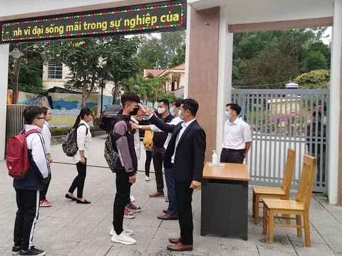 Thanh Hóa: Học sinh đi học trở lại, phụ huynh còn lo lắng