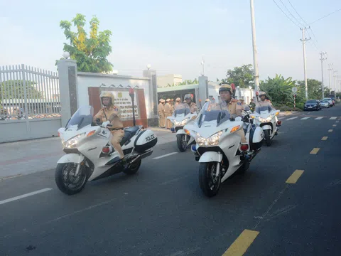 CSGT Đà Nẵng ra quân tổng kiểm tra phương tiện giao thông